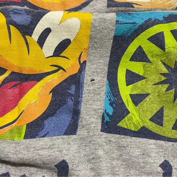 Disneyland 2020 Shirt Small - Picture 3 of 8